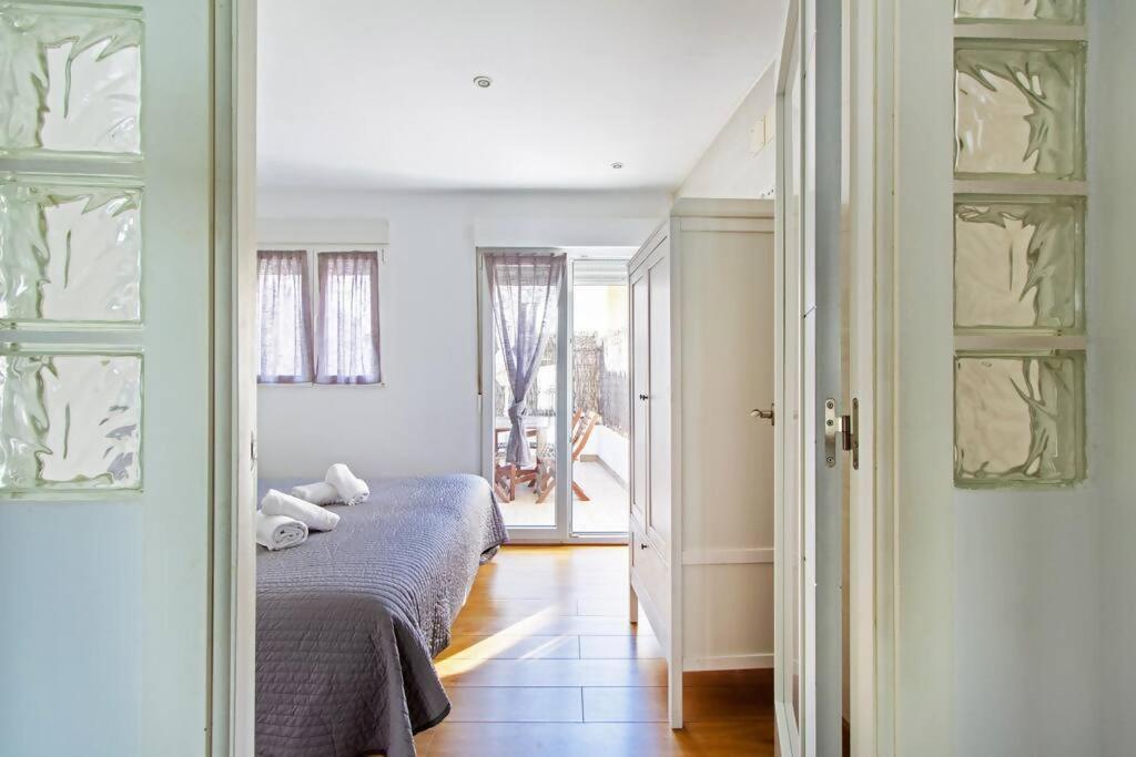 Apartamento Con Terraza Privada Cerca De La Playa บาเลนเซีย ภายนอก รูปภาพ