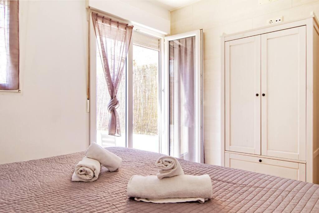 Apartamento Con Terraza Privada Cerca De La Playa บาเลนเซีย ภายนอก รูปภาพ